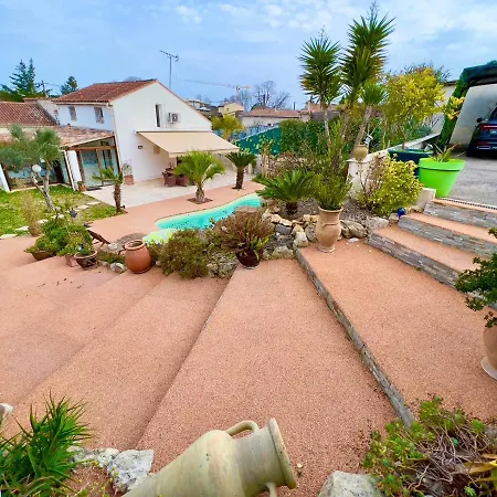Natval - 600 M2