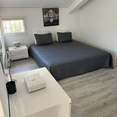 Natval - 600 M2 *