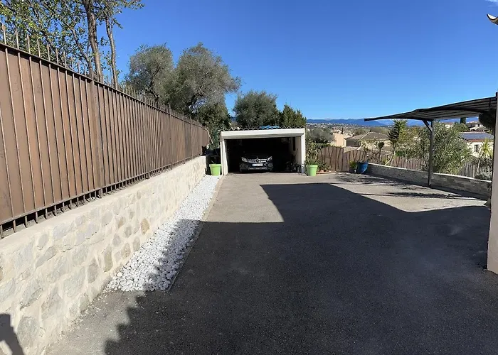 Natval - 600 M2 * Antibes