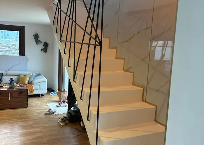 Villa Natval - 600 M2 *